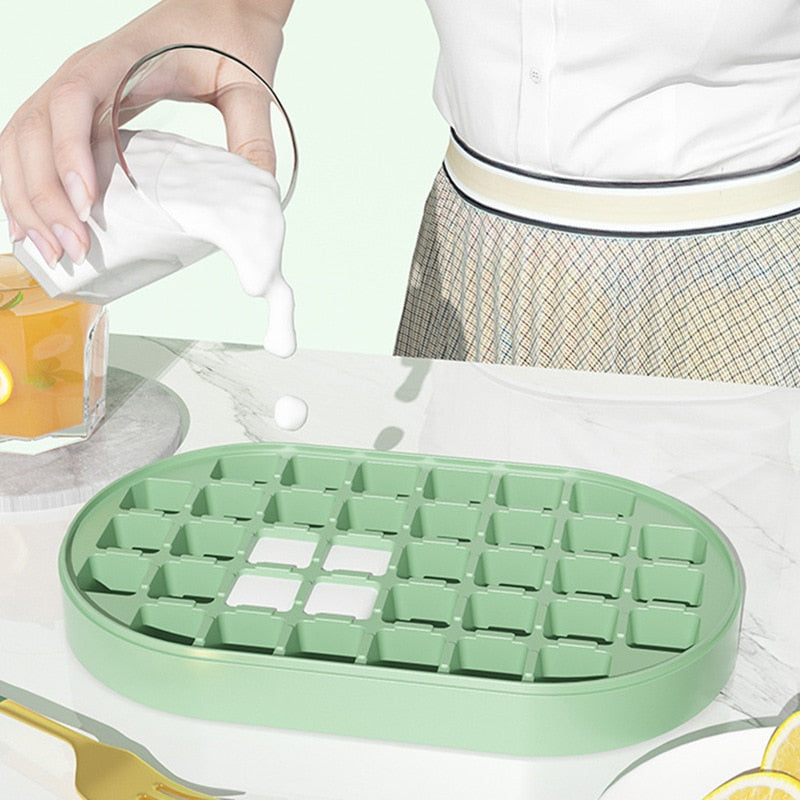 Ice Cube Tray Set